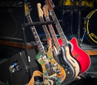 das-wha-dey-do-guitars