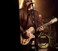 lead-guitar-tommy-thompson-5
